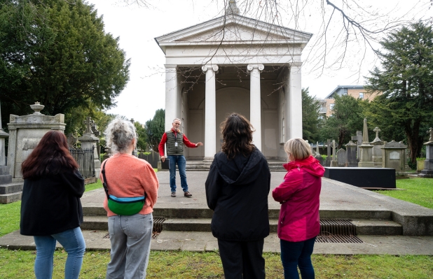 Tour guide Brendan in Goldenbridge Cemetery